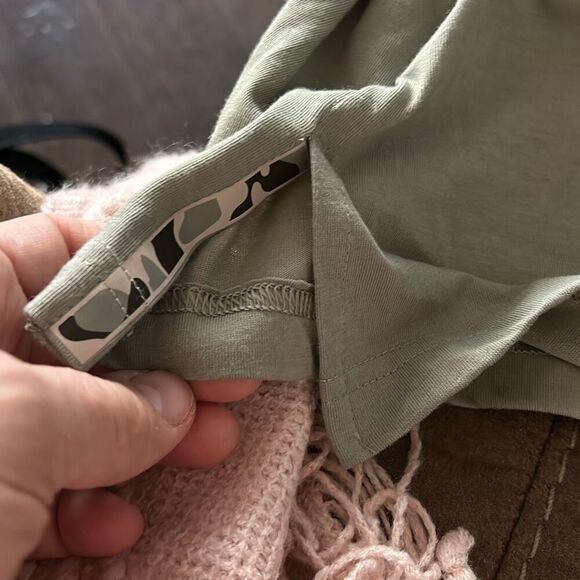 Adidas‎ JUA02 Men's Short Sleeve T-Shirt, Train Essentials Camographic, 2XL. - Picture 9 of 11